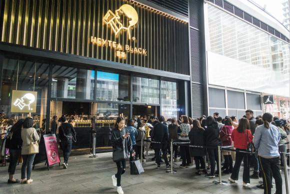 「深度」网红店爆发，山寨店紧随其后，谁该背这个锅？