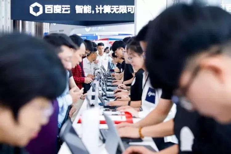 BAT的云顶之战